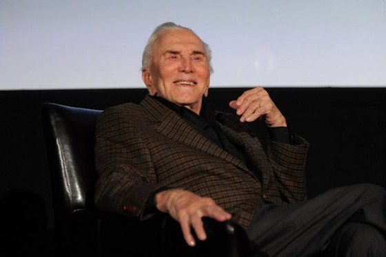 kirk_douglas_227590_10150228532790396_57964955395_8719345_5478081_n